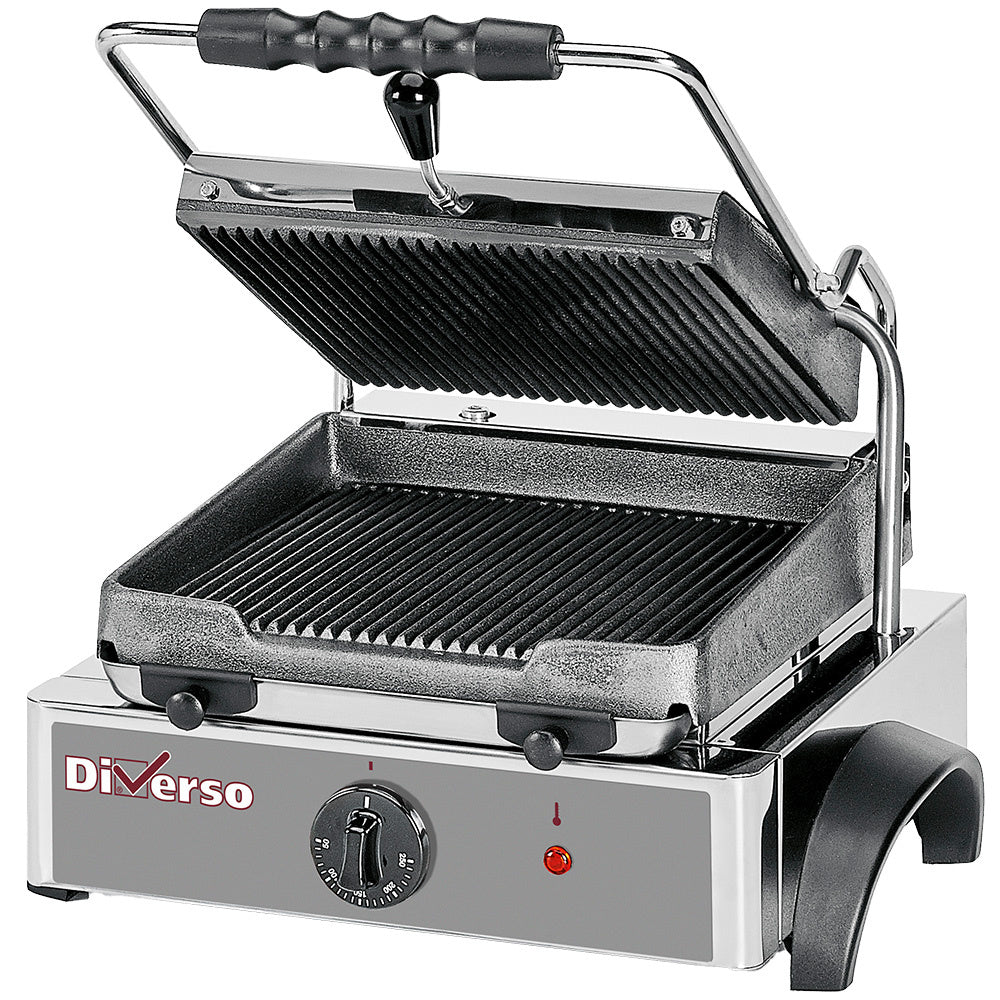 Elektrisk paninigrill, räfflade tallrikar