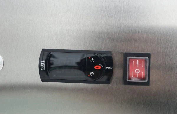 Industrifrys - 2 dörrar - Rostfritt stål - 1200 liter nät - GN 2/1 - IAC