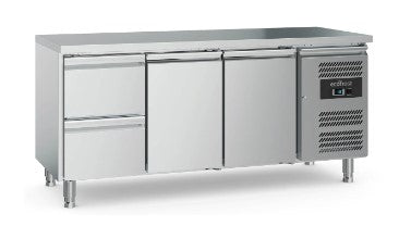 Kylbänk - 2 lådor och 2 luckor